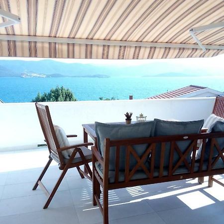Apartmani More Комарна Екстериор снимка